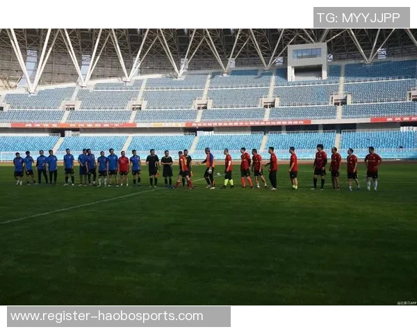 襄阳足球比赛热潮来袭球迷齐聚共庆体育盛事期待精彩对决与激情时刻 襄阳足球比赛热潮来袭球迷齐聚共庆体育盛事期待精彩对决与激情时刻