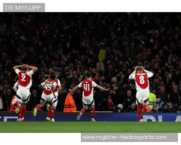 足球任意球技巧全解析从基础动作到进阶战术详尽图解助你提升射门水平 足球任意球技巧全解析从基础动作到进阶战术详尽图解助你提升射门水平